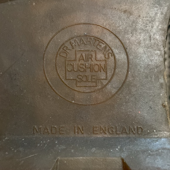 Dr. Martens Classic Men Size 9 Smooth Leather Lace up Boots Doc Martens - Picture 6 of 8